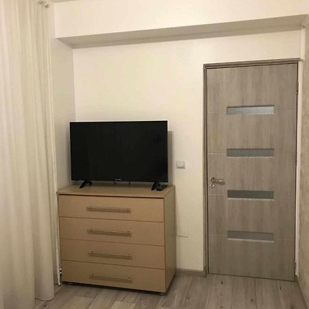 Modern & Elegant Apartament Craiova Extérieur photo